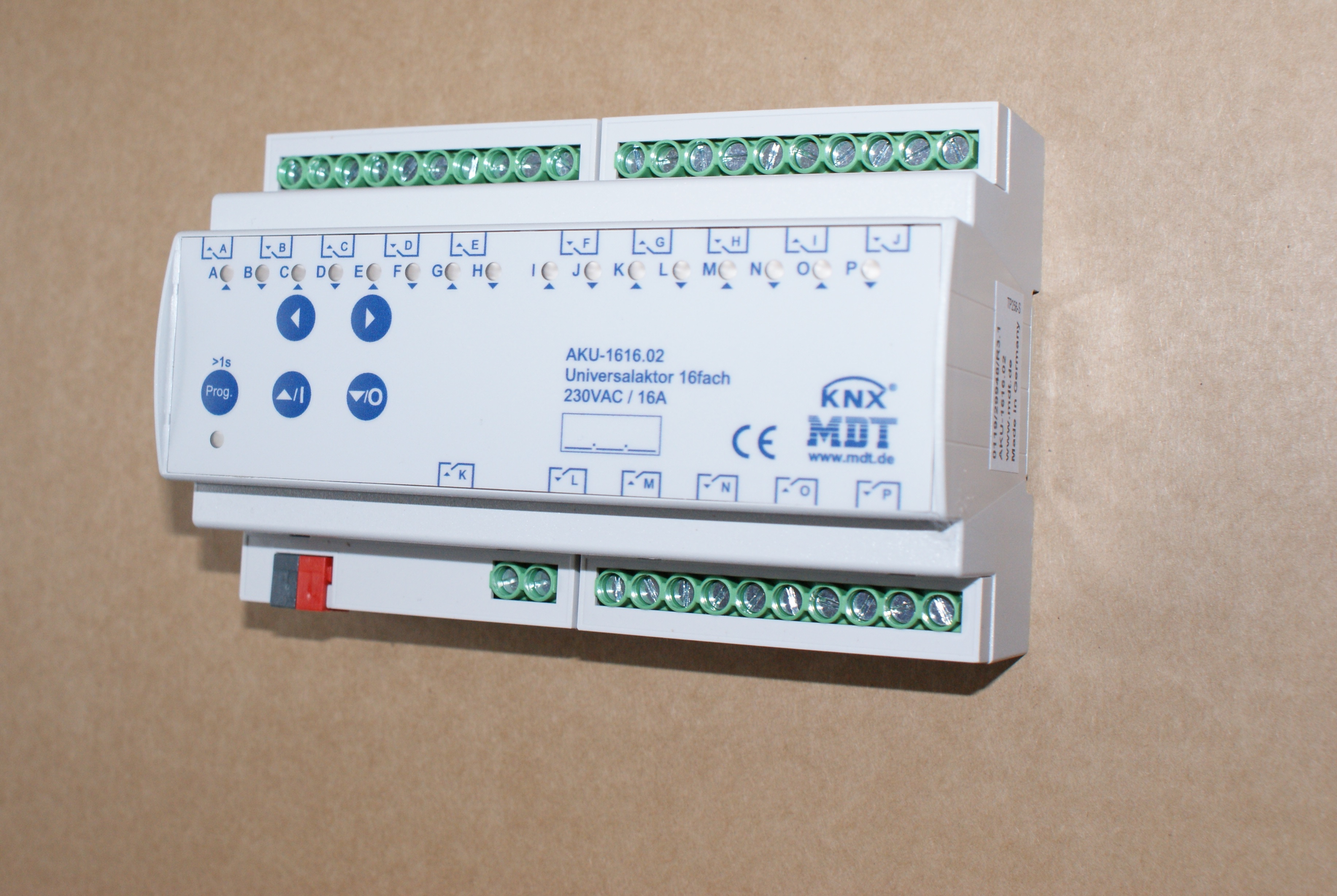1St. MDT Universalaktor 16-fach, AKU-1616.03 1St. MDT Universalaktor 16-fach, AKU-1616.03