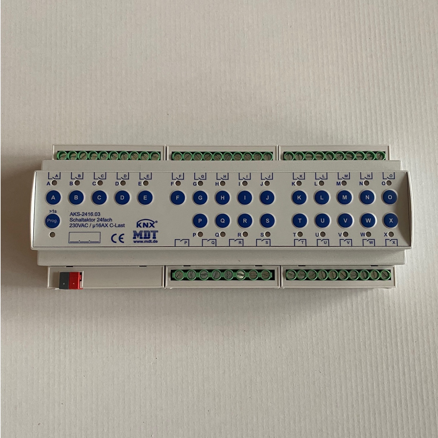 1St. MDT AKS-2416.03 Schaltaktor 24-fach REG 230VAC C-Last Standard 140 F 12TE...
