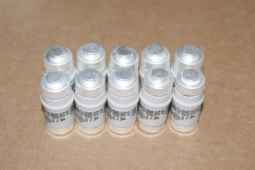 10St. Neozed Schmelzsicherung D02 50A 10St. Neozed Schmelzsicherung D02 63A...