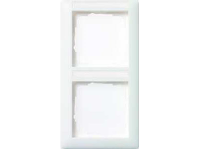 1St. Gira 110203 Abdeckrahmen 2fach mit Beschriftungsfeld senkrecht Standard 55 Reinweiß glänzend 1St. Gira 110227 Abdeckrahmen 2fach senkr. mit Beschriftungsfeld Standard 55 Reinweiß matt