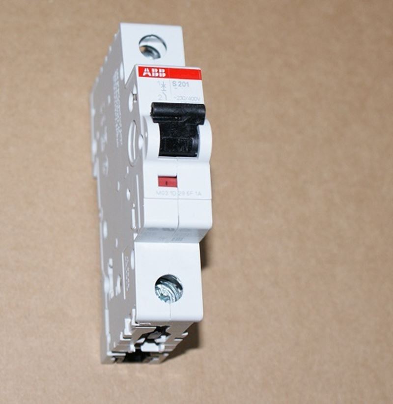 1St. ABB S201-C2 2CDS251001R0024 Sicherungsautomat 1P, C2 A