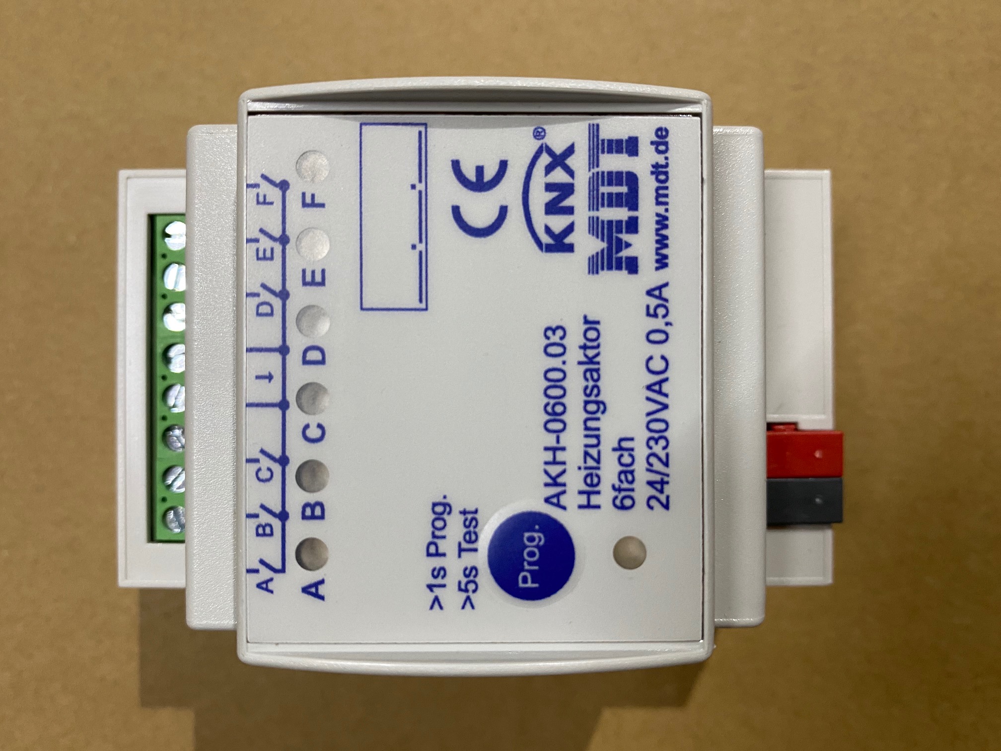 1St. MDT Heizungsaktor 6-fach, 3 AKH-0600.03 1St. MDT Heizungsaktor 6-fach, 3 AKH-0600.03...