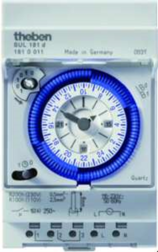 1St. Theben 1810011 24 Std., 1 Kanal Tageszeitschaltuhr, 230 V, 45 - 60 Hz, 3 TE, Uhrzeit-Feineinstellung, Schaltzustand