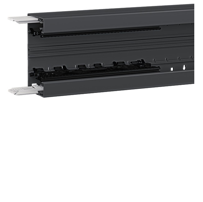 2m Hager BRN6513019011 Brüstungskanal-Unterteil Profil Geräteeinbau BRN 65x130mm aus PVC in gsw