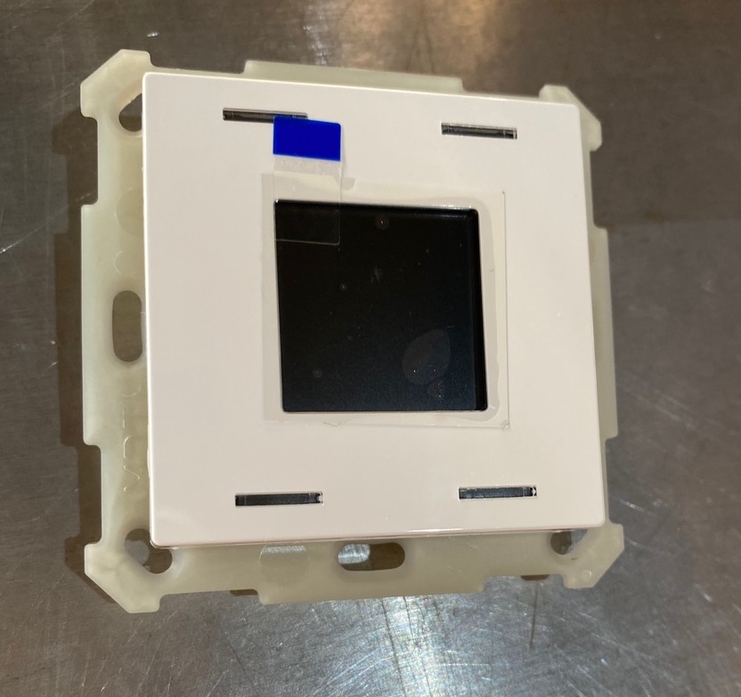 1St. MDT BE-TAS5504.01 Taster Smart 4-fach Busankoppler Farbdisplay reinweiß glänz. 1St. MDT BE-TAS5504.01 Taster Smart 4-fach Busankoppler Farbdisplay reinweiß glänz.