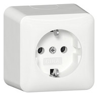 1St. Gira 444013 Steckd. + Montagepl. AP Reinweiß