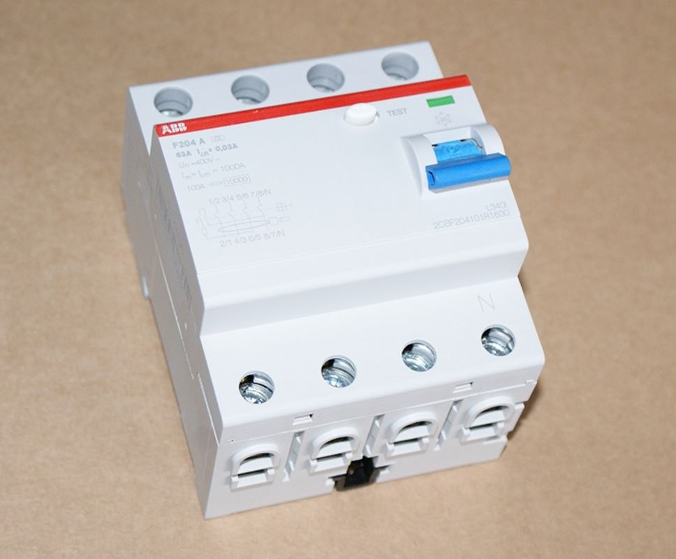 1St. ABB F204 A-63/0,03-L FI-Schutzschalter 4P,Typ A,63A,30mA,N links