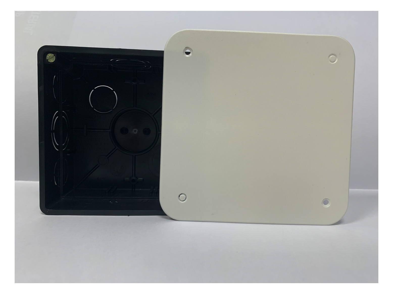 1St. Protec.Class PAZK 100100 UP-Abzweigkasten schwarz m. Deckel weiss