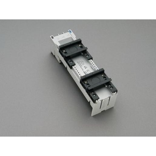 1St. Wöhner 32467 Sammelschienenadapter 80 A 2