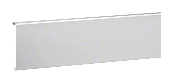 2m Hager SL2011529016 Sockelleistenkanal-Oberteil PVC zu SL 20x115mm verkehrsweiß