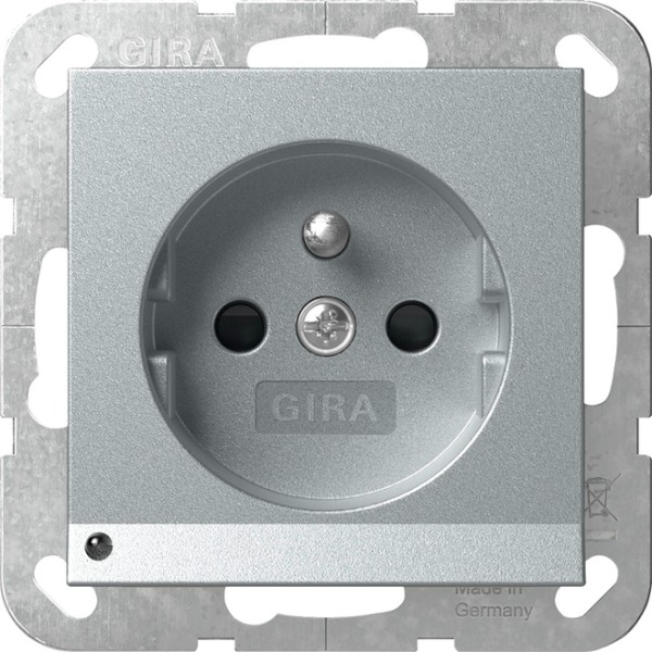 1St. Gira 448926 Steckdose mit Erdungsstift 16A 250V, LED-Orientierungsleuchte und Shutter, Aluminium